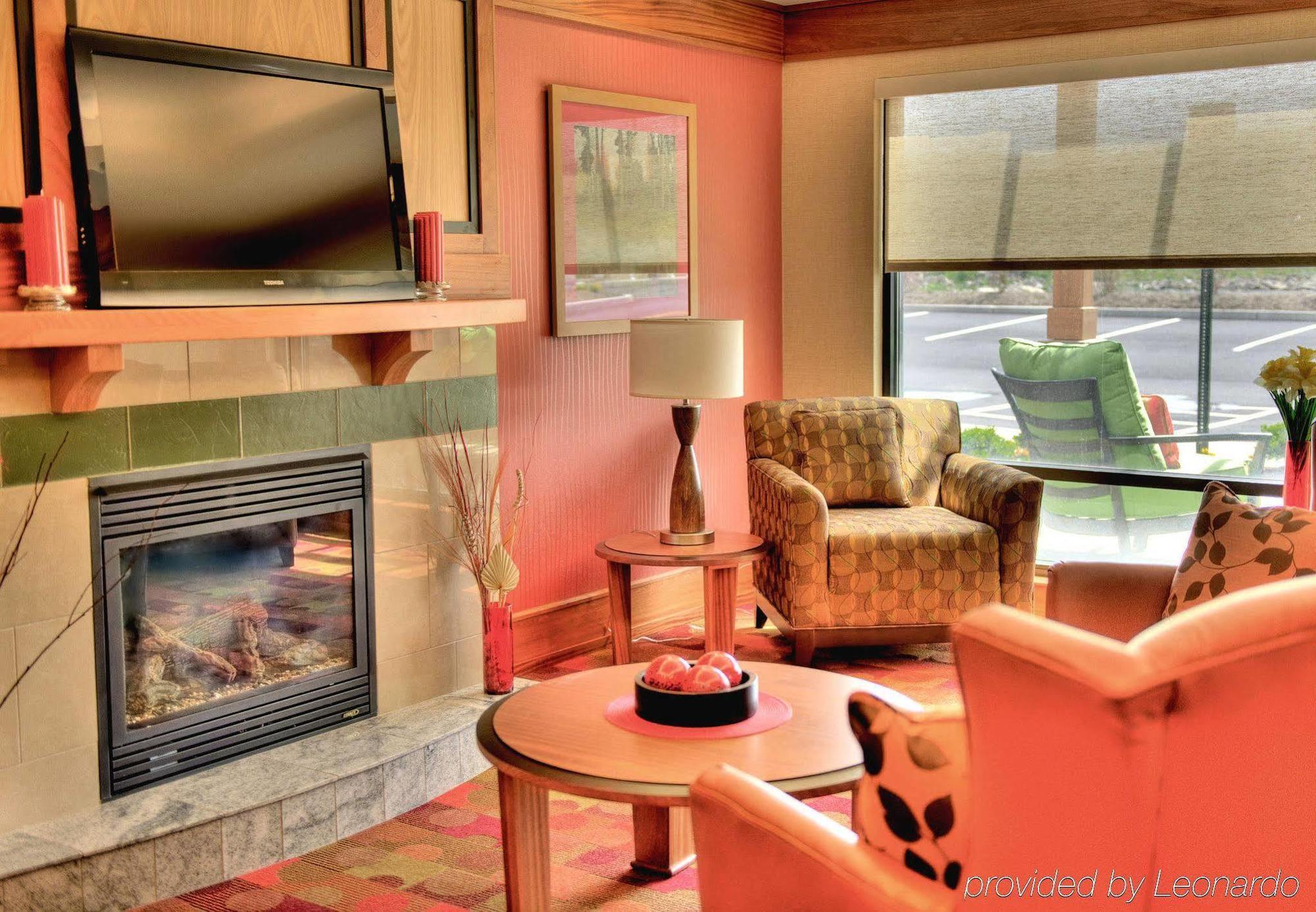 Towneplace Suites By Marriott Scranton Wilkes-Barre Moosic Exterior foto
